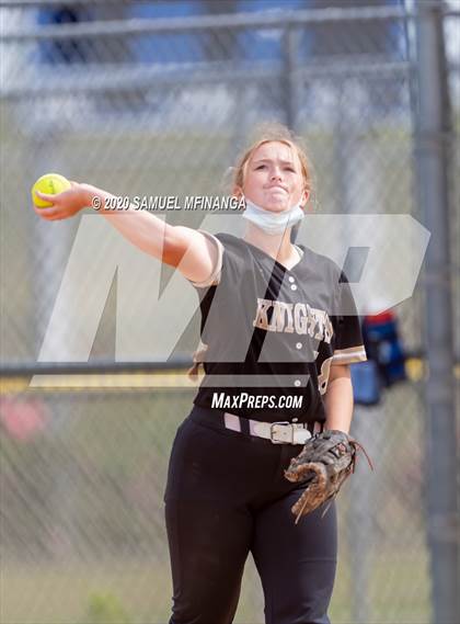 Thumbnail 2 in Lexington vs. Lincoln Southeast photogallery.