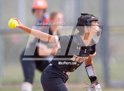 Thumbnail 3 in Lexington vs. Lincoln Southeast photogallery.