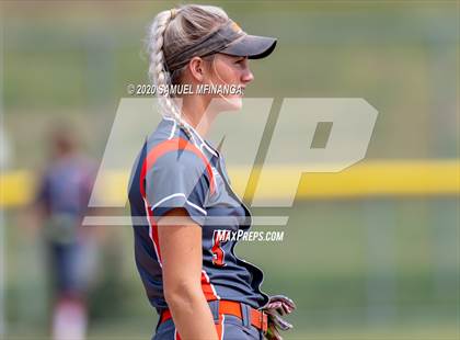 Thumbnail 2 in Lexington vs. Lincoln Southeast photogallery.