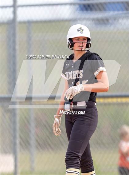 Thumbnail 2 in Lexington vs. Lincoln Southeast photogallery.