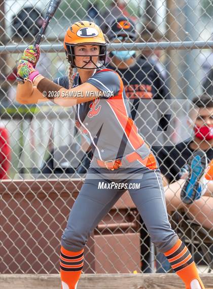 Thumbnail 2 in Lexington vs. Lincoln Southeast photogallery.
