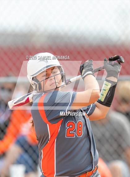 Thumbnail 3 in Lexington vs. Lincoln Southeast photogallery.