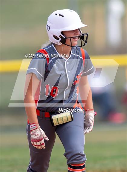 Thumbnail 1 in Lexington vs. Lincoln Southeast photogallery.