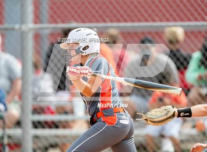 Thumbnail 3 in Lexington vs. Lincoln Southeast photogallery.