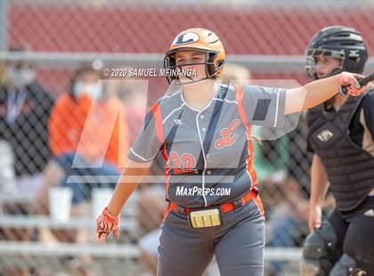 Thumbnail 2 in Lexington vs. Lincoln Southeast photogallery.