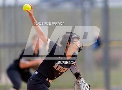 Thumbnail 2 in Lexington vs. Lincoln Southeast photogallery.