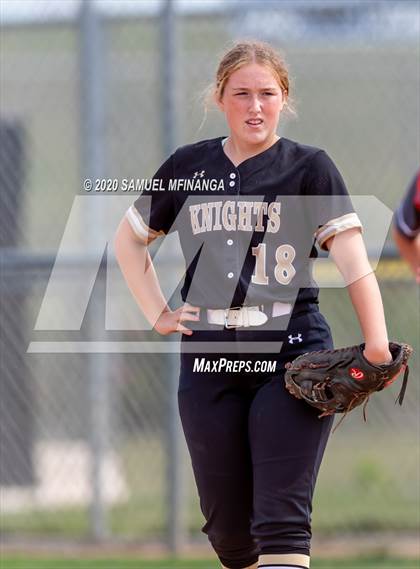 Thumbnail 2 in Lexington vs. Lincoln Southeast photogallery.