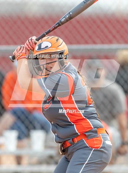 Thumbnail 1 in Lexington vs. Lincoln Southeast photogallery.