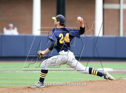 Thumbnail 1 in Lake Dallas vs Arlington Heights (UIL 5A Quarterfinal) photogallery.