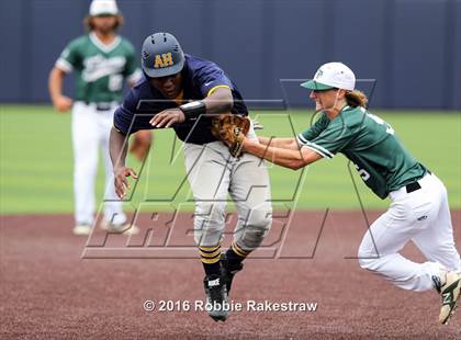 Thumbnail 1 in Lake Dallas vs Arlington Heights (UIL 5A Quarterfinal) photogallery.