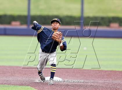 Thumbnail 2 in Lake Dallas vs Arlington Heights (UIL 5A Quarterfinal) photogallery.