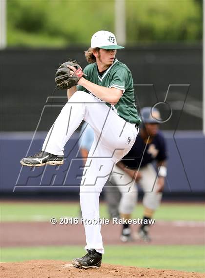 Thumbnail 1 in Lake Dallas vs Arlington Heights (UIL 5A Quarterfinal) photogallery.