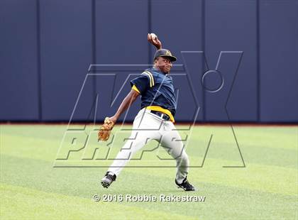 Thumbnail 2 in Lake Dallas vs Arlington Heights (UIL 5A Quarterfinal) photogallery.