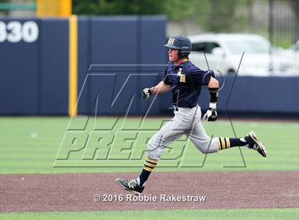 Thumbnail 2 in Lake Dallas vs Arlington Heights (UIL 5A Quarterfinal) photogallery.