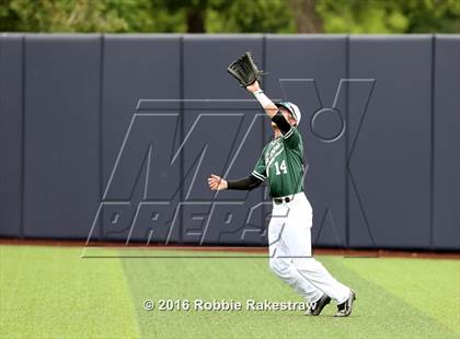 Thumbnail 2 in Lake Dallas vs Arlington Heights (UIL 5A Quarterfinal) photogallery.