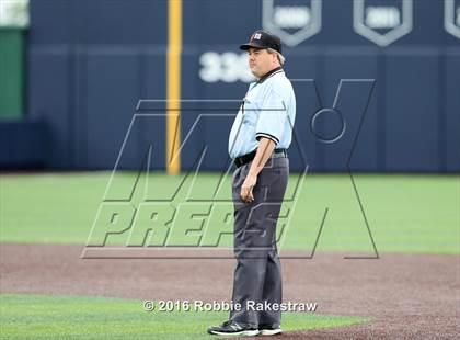 Thumbnail 1 in Lake Dallas vs Arlington Heights (UIL 5A Quarterfinal) photogallery.