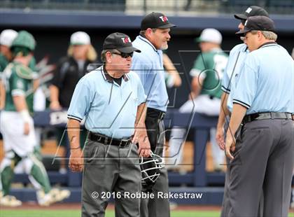 Thumbnail 3 in Lake Dallas vs Arlington Heights (UIL 5A Quarterfinal) photogallery.