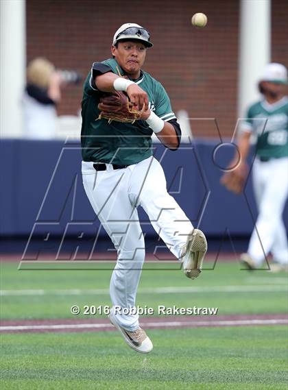 Thumbnail 1 in Lake Dallas vs Arlington Heights (UIL 5A Quarterfinal) photogallery.