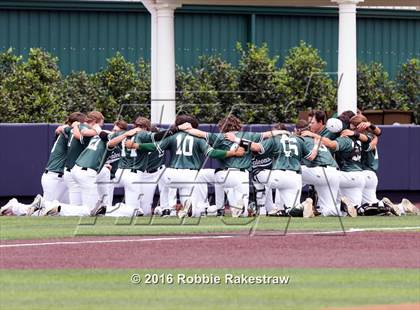 Thumbnail 2 in Lake Dallas vs Arlington Heights (UIL 5A Quarterfinal) photogallery.