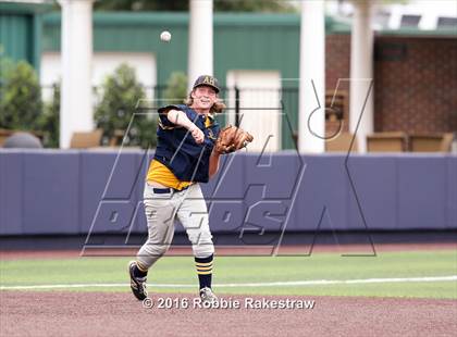 Thumbnail 3 in Lake Dallas vs Arlington Heights (UIL 5A Quarterfinal) photogallery.