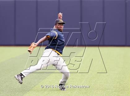 Thumbnail 1 in Lake Dallas vs Arlington Heights (UIL 5A Quarterfinal) photogallery.