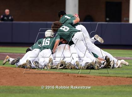 Thumbnail 3 in Lake Dallas vs Arlington Heights (UIL 5A Quarterfinal) photogallery.