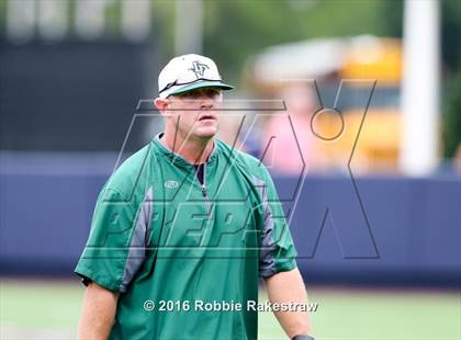 Thumbnail 3 in Lake Dallas vs Arlington Heights (UIL 5A Quarterfinal) photogallery.