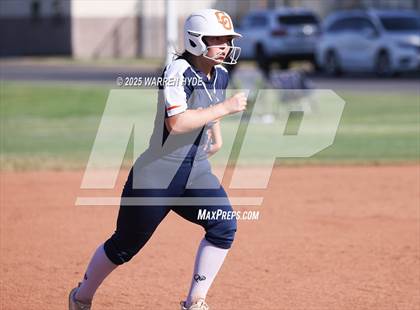 Thumbnail 1 in Cosumnes Oaks @ Monterey Trail photogallery.