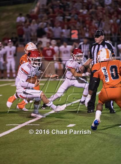 Thumbnail 2 in Van @ Mineola photogallery.