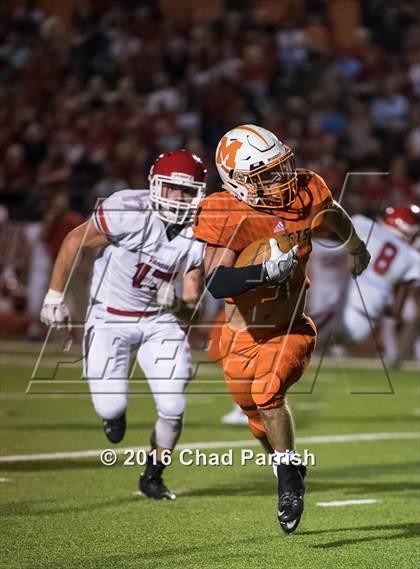 Thumbnail 2 in Van @ Mineola photogallery.