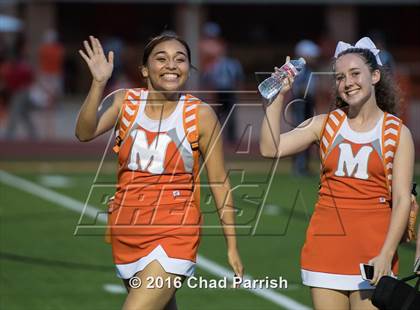 Thumbnail 3 in Van @ Mineola photogallery.