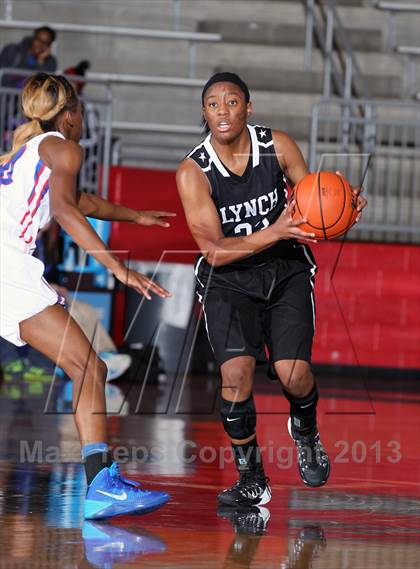 Thumbnail 3 in Bishop Lynch @ Duncanville (Thanksgiving Hoopfest) photogallery.
