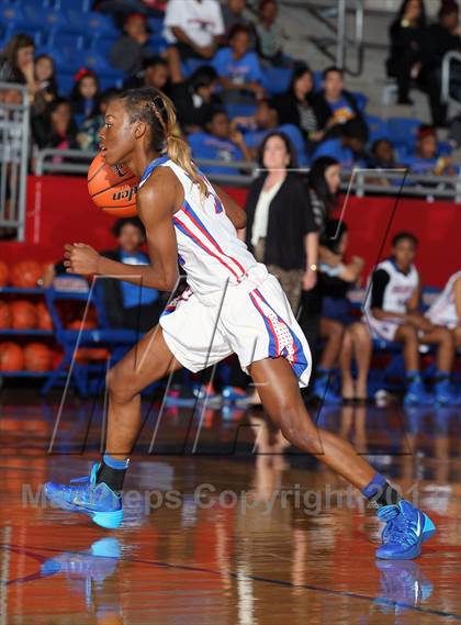 Thumbnail 3 in Bishop Lynch @ Duncanville (Thanksgiving Hoopfest) photogallery.