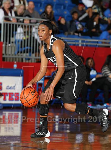 Thumbnail 1 in Bishop Lynch @ Duncanville (Thanksgiving Hoopfest) photogallery.