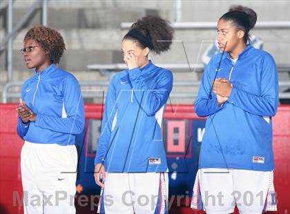 Thumbnail 1 in Bishop Lynch @ Duncanville (Thanksgiving Hoopfest) photogallery.