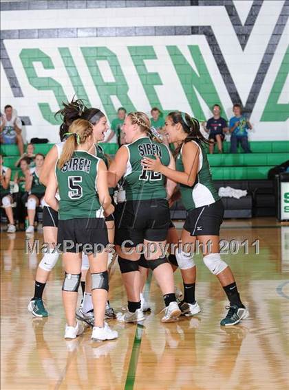 Thumbnail 3 in Clear Lake @ Siren photogallery.