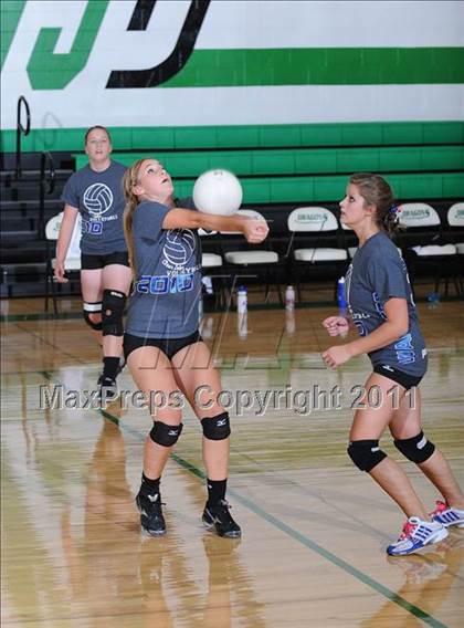 Thumbnail 2 in Clear Lake @ Siren photogallery.