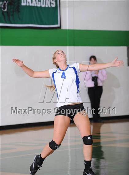 Thumbnail 1 in Clear Lake @ Siren photogallery.