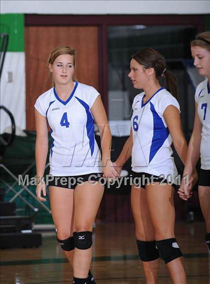 Thumbnail 2 in Clear Lake @ Siren photogallery.