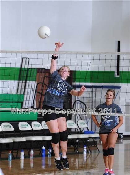 Thumbnail 3 in Clear Lake @ Siren photogallery.