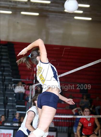 Thumbnail 3 in Stony Point @ Vista Ridge photogallery.