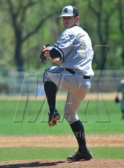 Thumbnail 2 in Paul VI @ DeMatha photogallery.