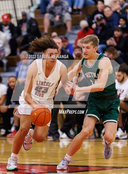 Thumbnail 3 in Gretna @ Lincoln High photogallery.