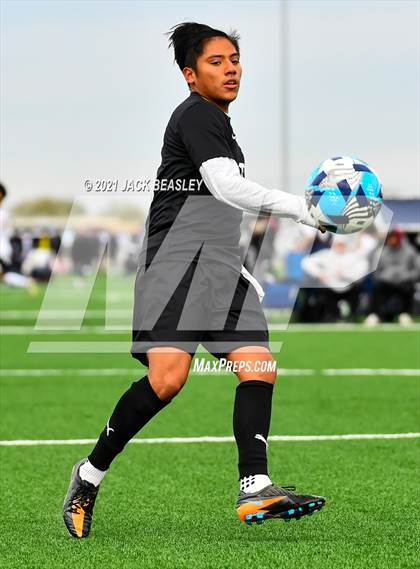 Thumbnail 1 in Hamilton @ Salpointe Catholic (Arizona Soccer Showcase) photogallery.