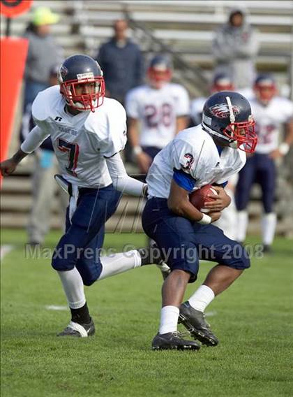 Thumbnail 2 in Pleasant Grove vs. St. Mary's (CIF SJS D1 Final) photogallery.