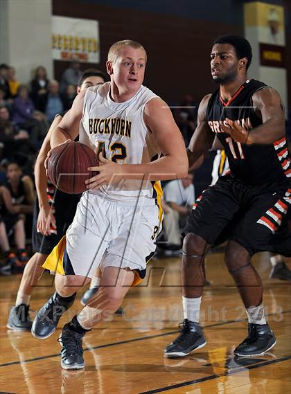Thumbnail 1 in Buckhorn vs. Grissom (Columbia Classic) photogallery.