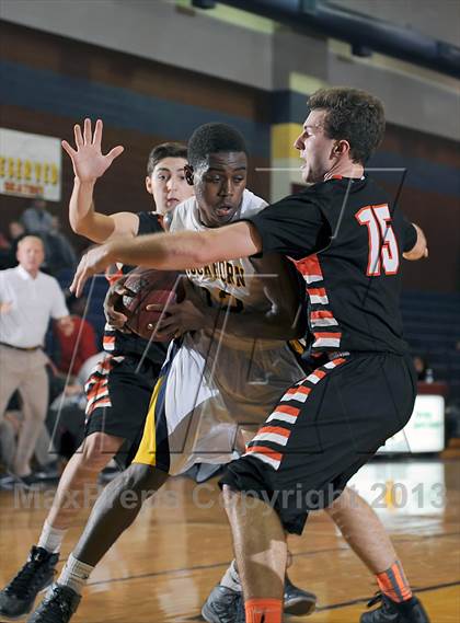 Thumbnail 2 in Buckhorn vs. Grissom (Columbia Classic) photogallery.