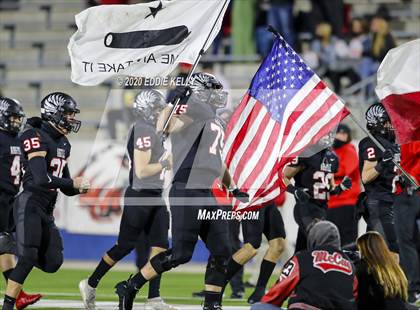 Thumbnail 1 in Paris vs Argyle (UIL 4A Quarterfinal Playoff) photogallery.