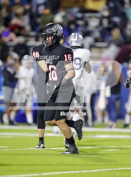 Thumbnail 1 in Paris vs Argyle (UIL 4A Quarterfinal Playoff) photogallery.