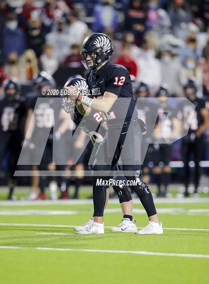 Thumbnail 3 in Paris vs Argyle (UIL 4A Quarterfinal Playoff) photogallery.
